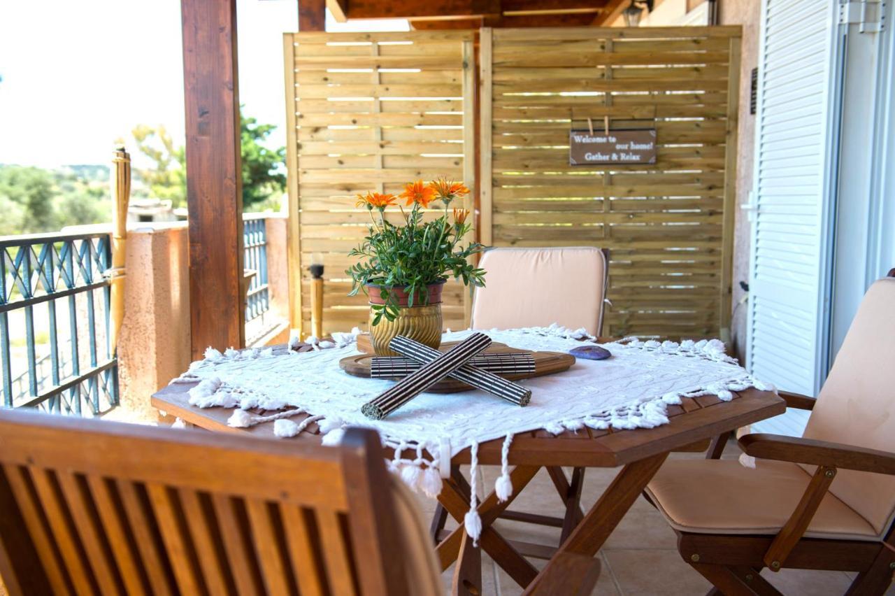 Salty Breeze Experience Vs Olive Flavor Sensation At Porto Cheli Apartment Exterior photo