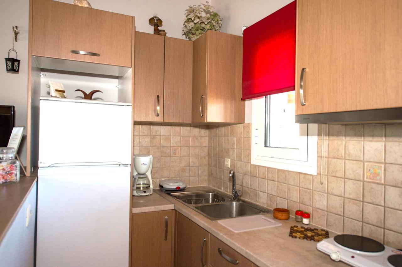 Salty Breeze Experience Vs Olive Flavor Sensation At Porto Cheli Apartment Exterior photo